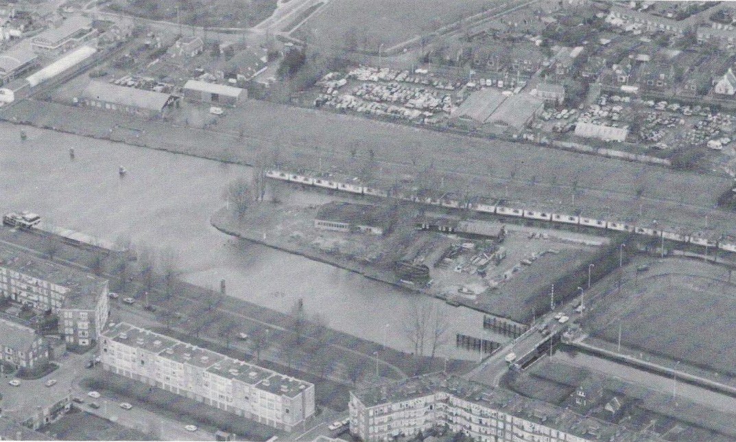 1963 groene loods in aanbouw 2.tif